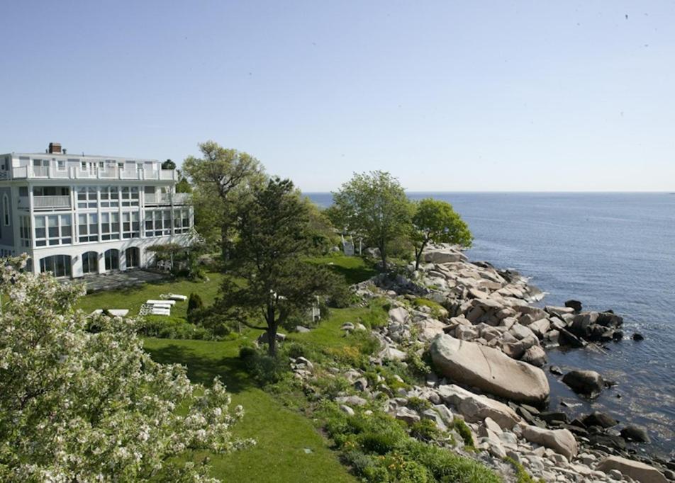 Yankee Clipper Inn Rockport Exterior photo